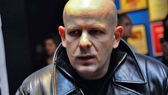 Олесь Бузина Суд отпустил подозреваемого в убийстве Олеся Бузины под домашний арест | Русская весна