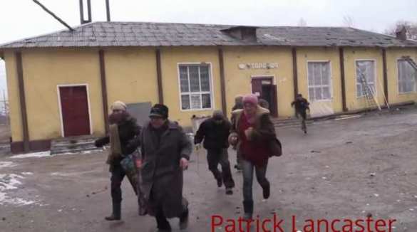 Ukrainian shell hits social canteen in Pervomaisk (VIDEO) | Русская весна
