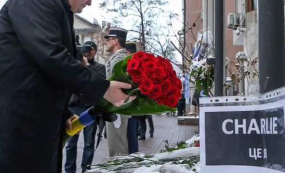 Лицемерная скорбь украинского президента и журналистов по убитым французам (видео А. Шария) | Русская весна