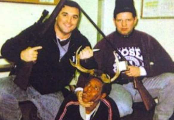 Чикагские копы позировали с задержанным афроамериканцем в качестве охотничьего трофея | Русская весна