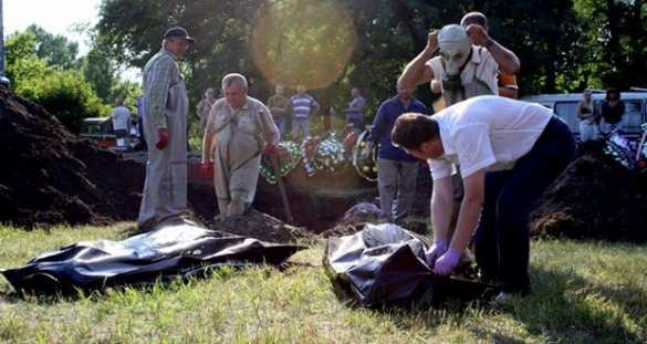 Russische Regierung: Ukrainische Nationalisten verantwortlich für Massenmord an Zivilisten (FOTOS 18+) | Русская весна