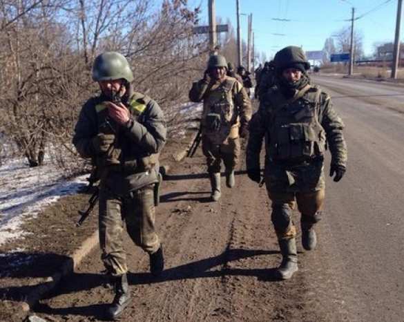 Украинские войска «планово» бегут из Дебальцево (ВИДЕО+ФОТО) | Русская весна