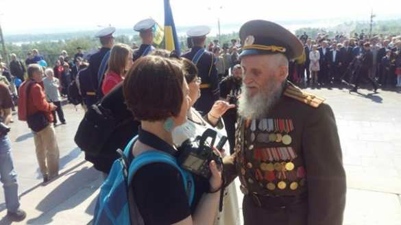 День Победы в Днепропетровске: задержаны 8 человек с оружием (ФОТО) | Русская весна