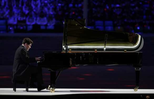 Российский пианист-виртуоз Денис Мацуев покорил публику Карнеги-холла в Нью-Йорке (ВИДЕО) | Русская весна