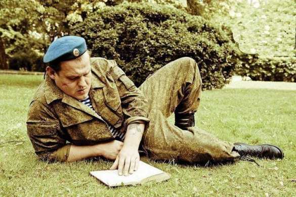 Российские десантники начали учить арабский, китайский и фарси | Русская весна