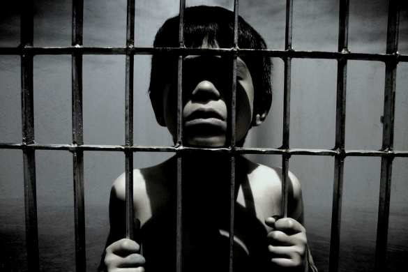 Украинская проститутка продала ненужного ребёнка москвичке, обе задержаны | Русская весна