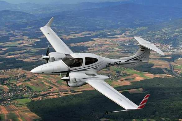 Самолет австрийского производства поступил в Пограничные войска Украины | Русская весна