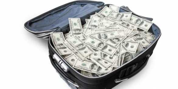 Россияне увеличили покупку наличной валюты на 36% | Русская весна