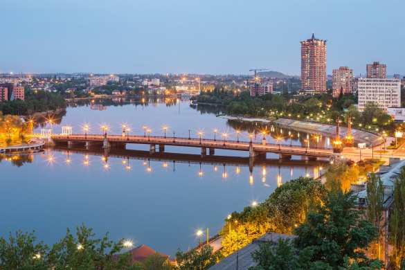 Почему Донецк будет развиваться, а Западная Украина — нет? (ВИДЕО) | Русская весна