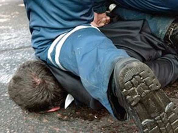 В Подмосковье произошла массовая драка между бандитами и сотрудниками ДПС (ВИДЕО) | Русская весна