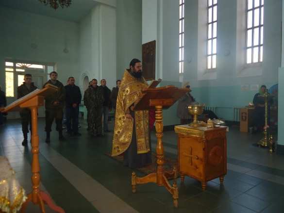 «Я пастырь ватников, колорадов, кацапов, „пьяных” шахтеров, москалей и сепаратистов…» (ФОТО) | Русская весна