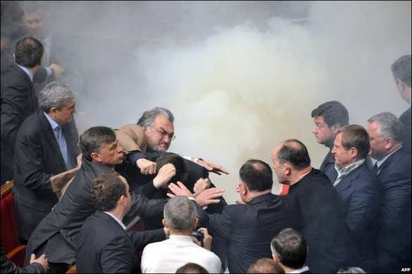 В Совете Европы десятки людей отравились токсичным газом | Русская весна