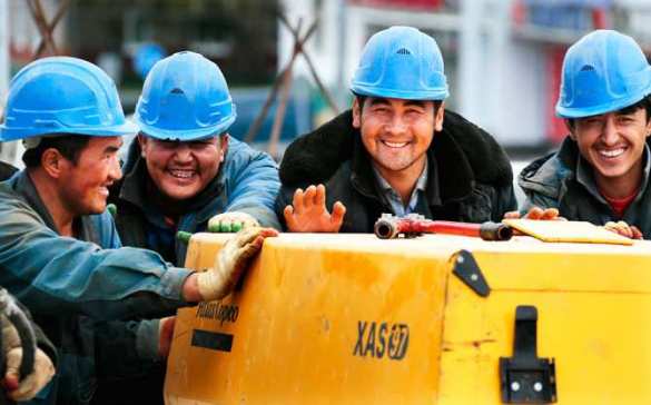 Потребность России в иностранных рабочих снизилась на 20% | Русская весна