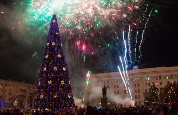 ЛНР приглашает луганчан и жителей оккупированных Киевом территорий на новогодние праздники | Русская весна