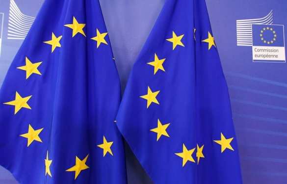 Еврокомиссию серьёзно озаботило решение Киева прекратить соцвыплаты на Донбассе | Русская весна