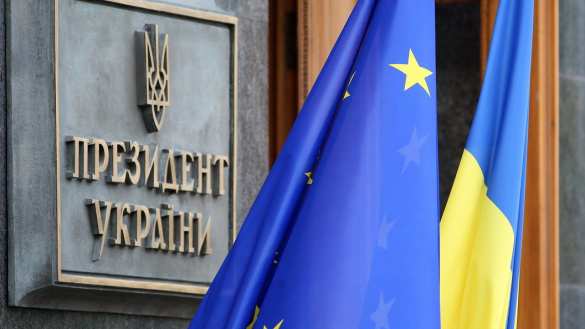 Венгрия требует от ЕС пересмотреть ассоциацию с Украиной | Русская весна