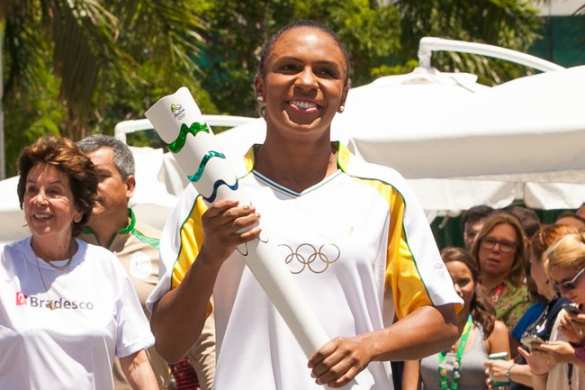 В Бразилии попытались украсть олимпийский огонь (ВИДЕО) | Русская весна