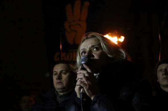 Националистка Фарион «воскресла» во время факельного шествия во Львове, украинцы пожелали ей «гореть в аду» (фото) | Русская весна