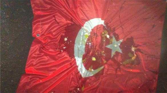 В Ульяновске с завода Efes сорвали флаг Турции, заменив его знаменем ВДВ (ФОТО, ВИДЕО) | Русская весна