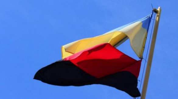 Тернополь ответил Польше на «антибандеровский закон» | Русская весна