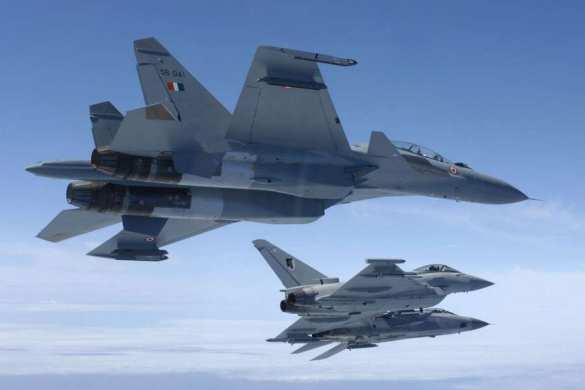 Олланд распорядился увеличить интенсивность операций в Сирии и Ираке | Русская весна