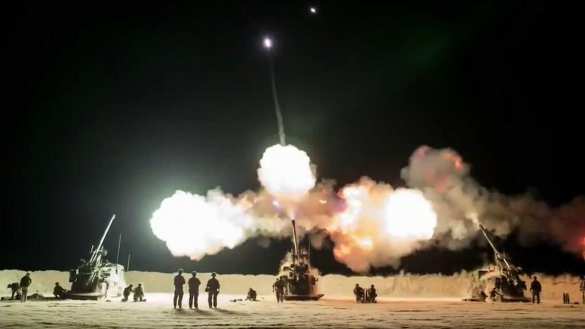 Донецк под ударами натовской артиллерии: горит детский сад | Русская весна