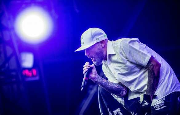 Лидер Limp Bizkit, женатый на русской, хочет жить в Крыму и развивать российский шоу-бизнес | Русская весна