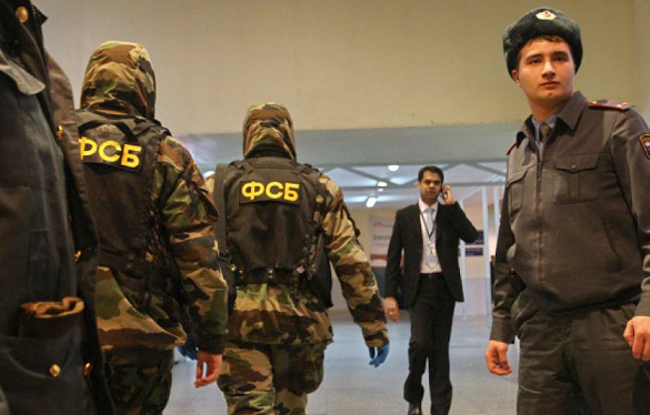 ФСБ і МВС РФ перекрили великий канал нелегального постачання зброї з ЄС і України | Русская весна