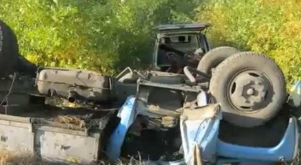 Грузовик ВСУ подорвался на фугасе под Горловкой, трое военных ранены (ФОТО+ВИДЕО) | Русская весна