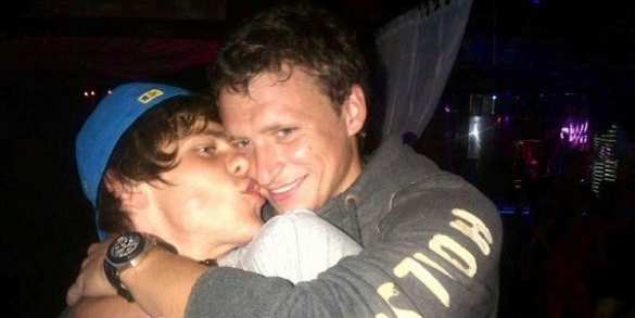 Два футболиста сборной России за ночь потратили на шампанское в Монте-Карло 250 тысяч евро (ВИДЕО) | Русская весна