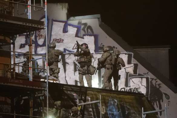 Это война: полиция Гамбурга объявила о начале операции против антиглобалистов (ФОТО, ВИДЕО) | Русская весна