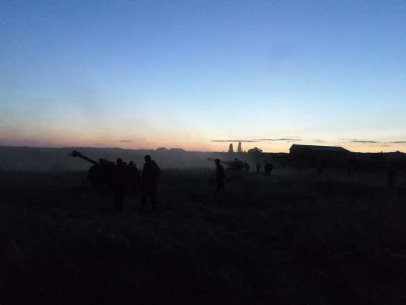 Сводка: продолжаются бои на окраинах Горловки, враг применяет танки | Русская весна