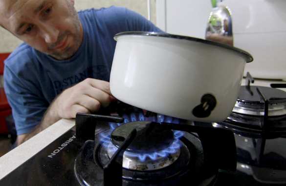 З 1-го квітня в Україні знову зросте вартість газу та електроенергії для населення | Русская весна