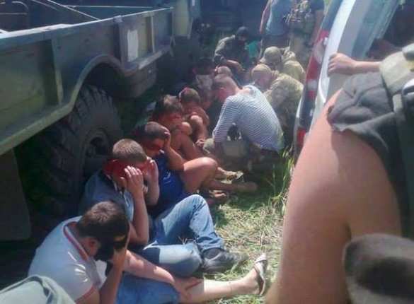 В традициях Вермахта: Каратели вывозят из Краного Лимана всех мужчин в возрасте от 18 до 40 лет В традициях Вермахта: Каратели вывозят из Краного Лимана всех мужчин в возрасте от 18 до 40 лет | Русская весна