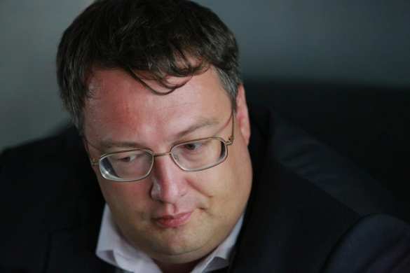 Минобороны РФ о предложении Геращенко снабдить ИГИЛ фотографиями российских пилотов: Наконец-то Орден Иуды найдет своего достойного хозяина | Русская весна