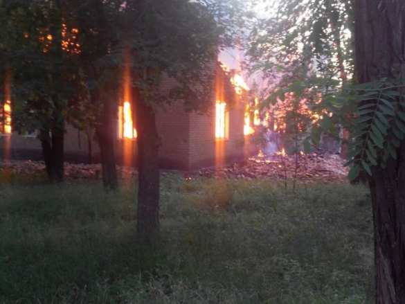 Николаевка в огне или ад в 15 км от Славянска (фото/видео лента) | Русская весна