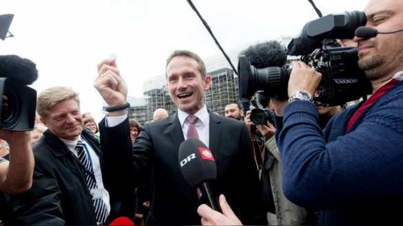 Глава МИД Дании: Россию с места не подвинешь, так что нужно договариваться | Русская весна