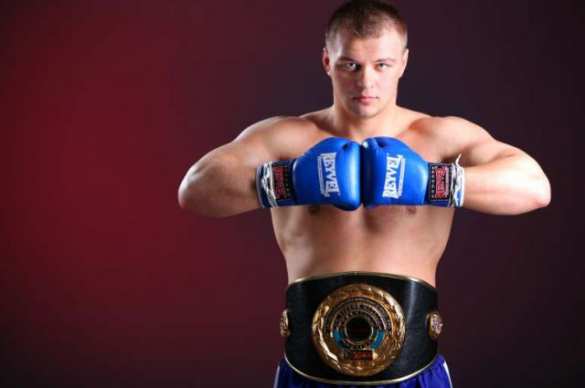 Луганский боксер Глазков открывает зал во Флориде и готовится боксировать с Кличко | Русская весна