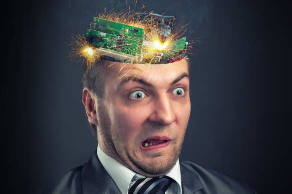 «Шок»: американец заявил, что русские вживляют в них радиочипы (ФОТО) | Русская весна