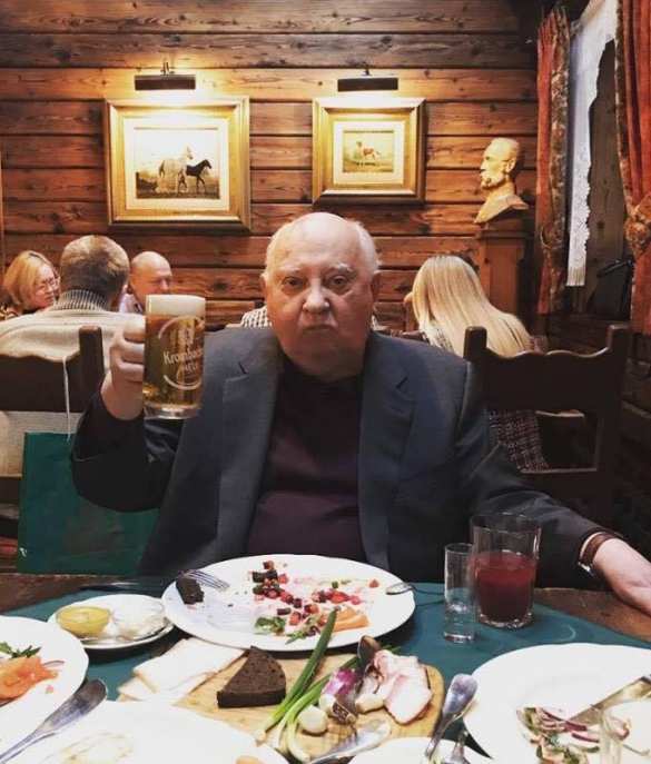 День рождения Горбачёва, день смерти Алфёрова — кто для нас эти люди? | Русская весна