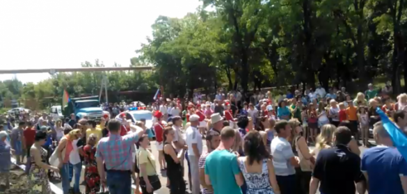 В Горловке восстановили мост, разрушенный в ходе июльских боев 2014 года (ВИДЕО) | Русская весна