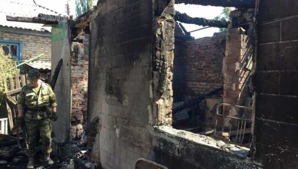 В результате ночного обстрела Горловки пострадали 5 мирных жителей, один из них ребенок | Русская весна