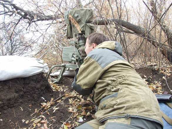 Горловский гарнизон: пьяные боевики ВСУ и нацгвардии 40 минут обстреливали позиции ВС ДНР, ответный огонь не открывался (+ФОТО) | Русская весна