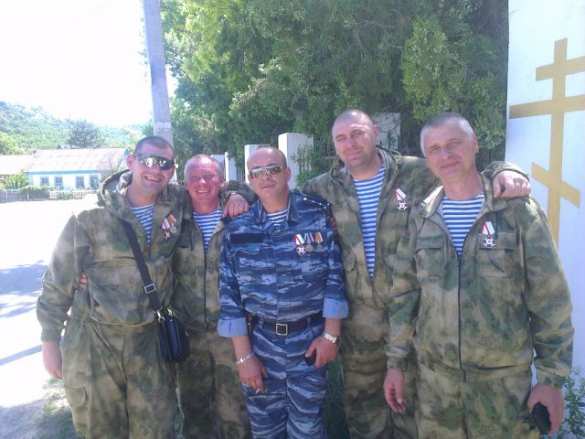 Бойцы Игоря Безлера уничтожили БТР и танки врага, зхвачен командирский танк | Русская весна