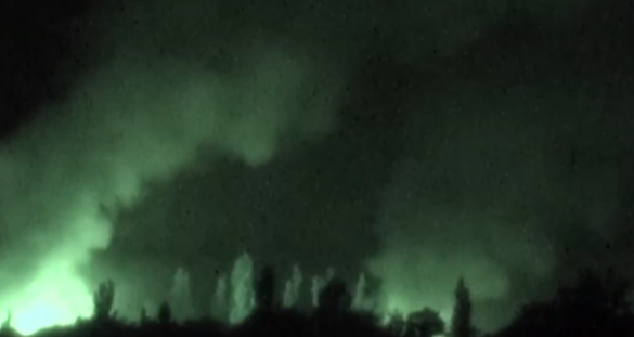 САУ ВСУ неожиданно взорвались во время обстрела Александровки (ВИДЕО) | Русская весна