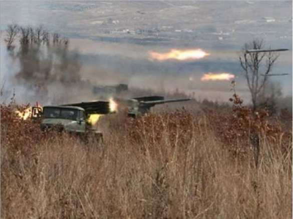 ВАЖНО: В результате обстрела Коминтерново ранен мирный житель | Русская весна