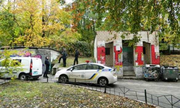 Типичная Украина: в Киеве возле детской площадки нашли гранату (ФОТО) | Русская весна