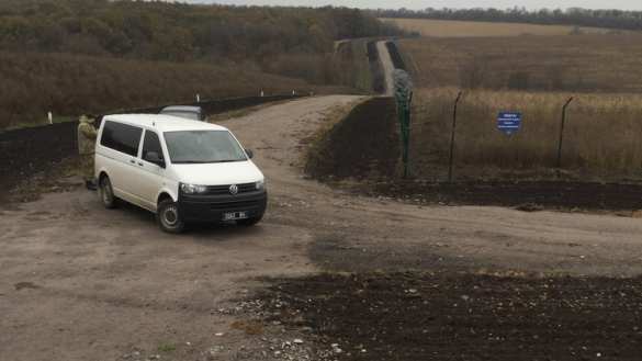 Хроники дерибана: «Эта „Стена” уже вся в дырах от кабанов, а вы говорите, танки!» (ФОТО) | Русская весна