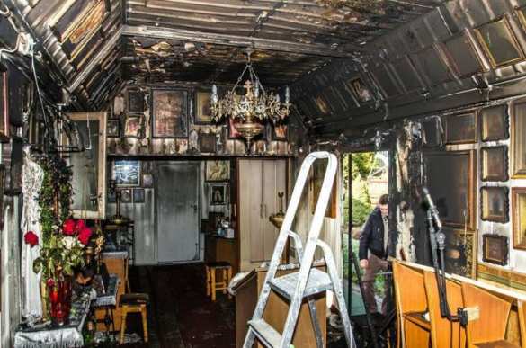 Обыкновенный сатанизм: на Украине подожгли храм Московского патриархата (ФОТО) | Русская весна