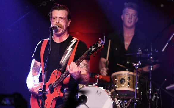 Музыкант из «Батаклана» рассказал, как террористы расстреливали людей | Русская весна